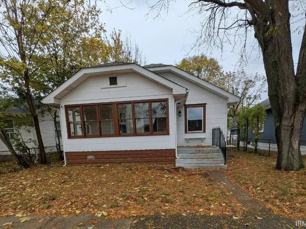 1800 W 13th St, Muncie, IN 47302