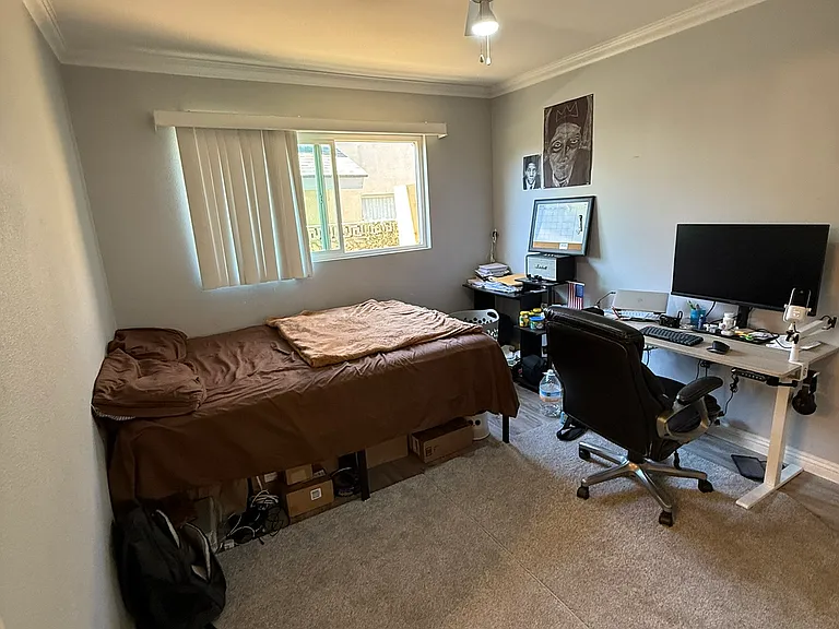223 N Palo Cedro Dr — Photo 18