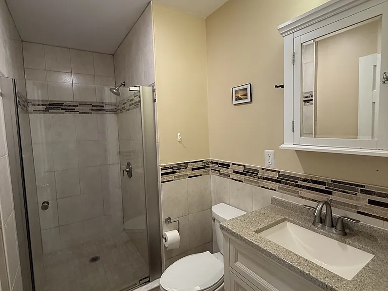 161 Walnut St #1 — Photo 16