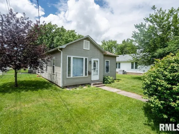 710 S Bentley St, Marion, IL 62959
