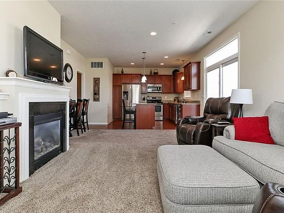 3rd image of 170 80th St Unit 104