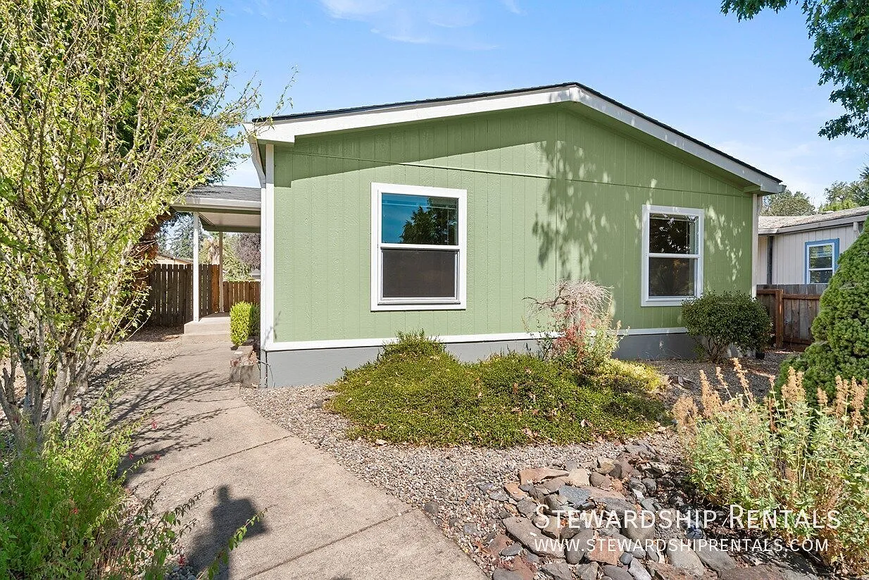 3 bed, 1512 sqft, $2,375 — Photo 1