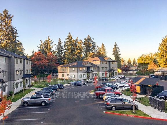 3rd image of 4245 Hawthorne Ave NE Unit 303