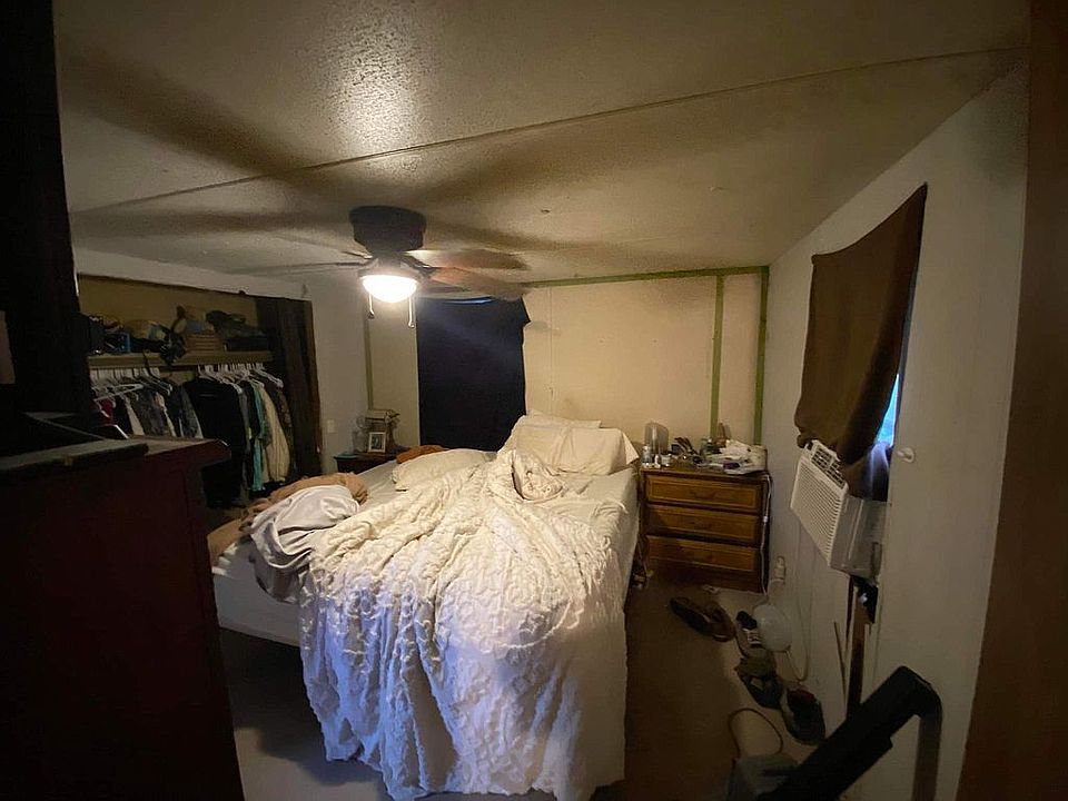 1st image of 1890 SE 190th Ave