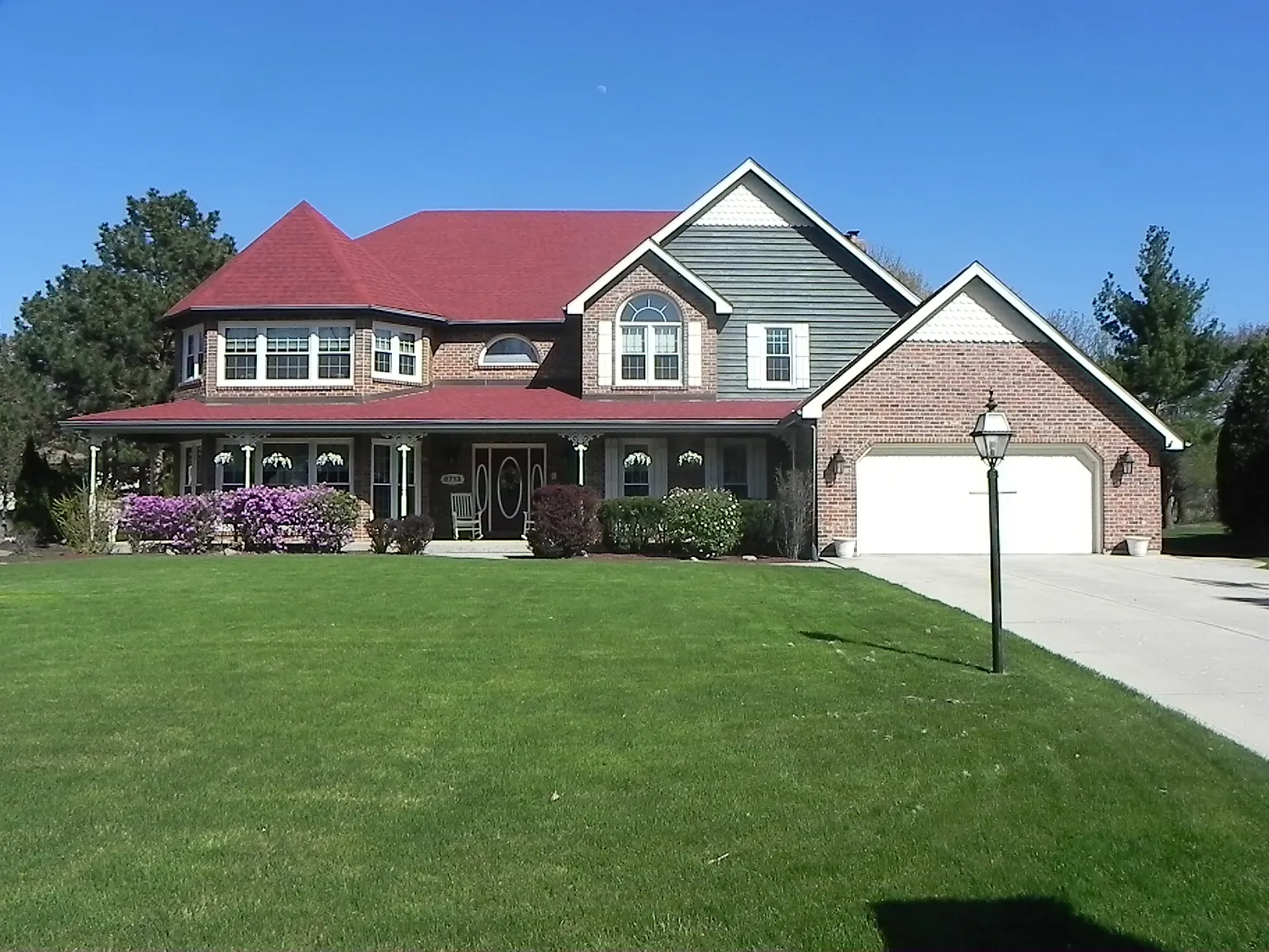 8713 Lake Ridge Dr photo 1