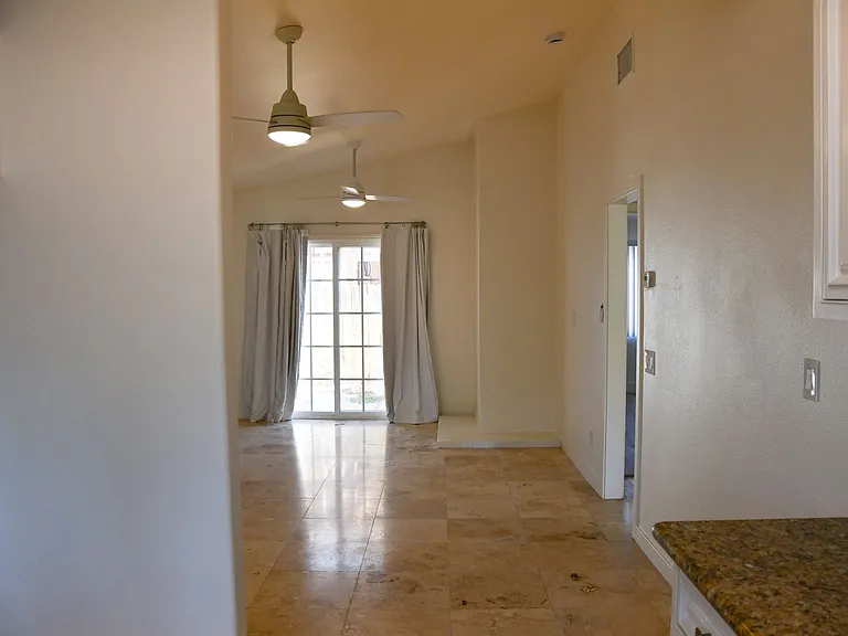 316 N Parker St — Photo 26