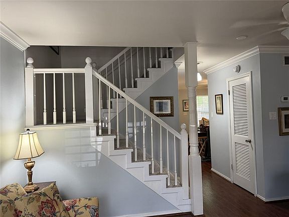 4th image of 128 Du Rhu Dr #L