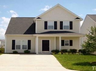 7040 Barlows Knoll St, Raleigh, NC 27610