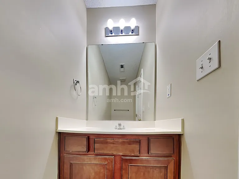 5117 Torrey Ln — Photo 8