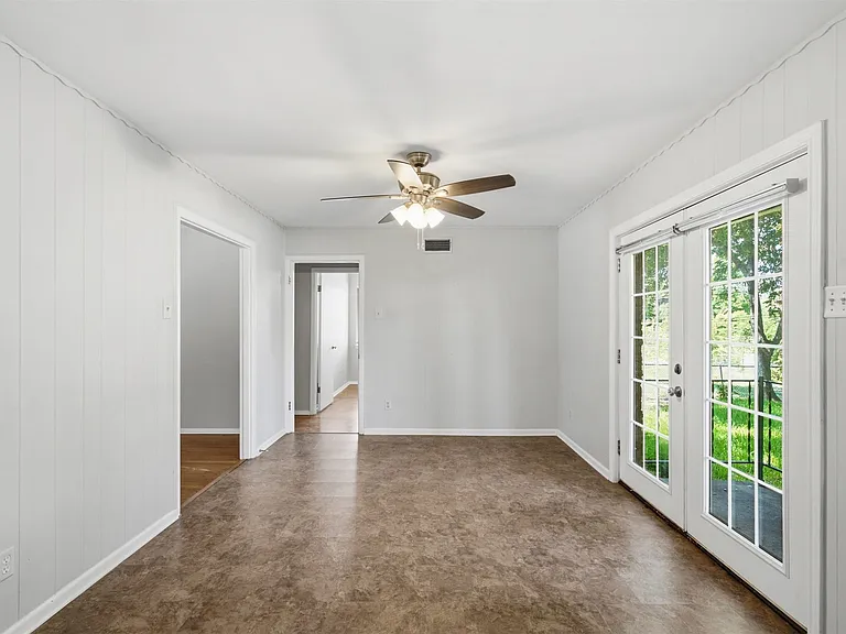 1403 Provincetown Ln — Photo 14