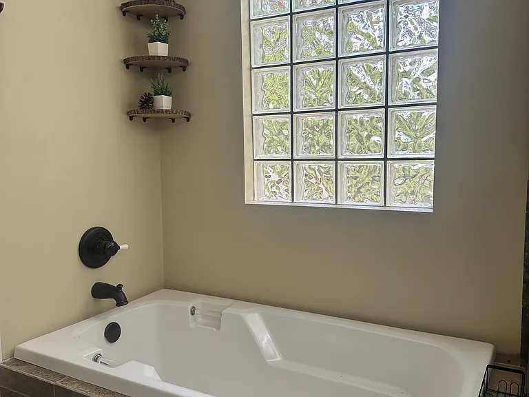 677 W Canyon Dr — Photo 27