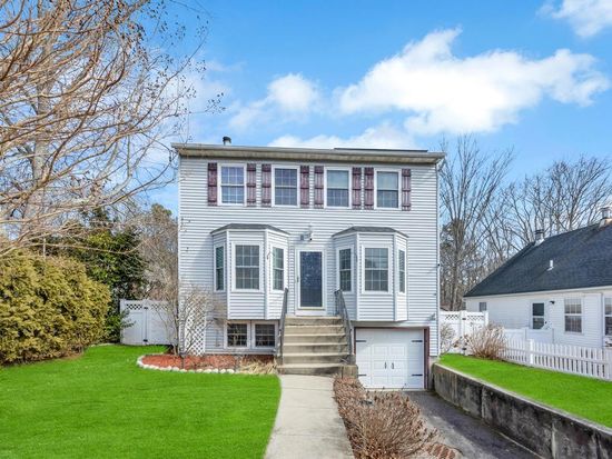 335 Tyler Avenue, Miller Place, NY 11764
