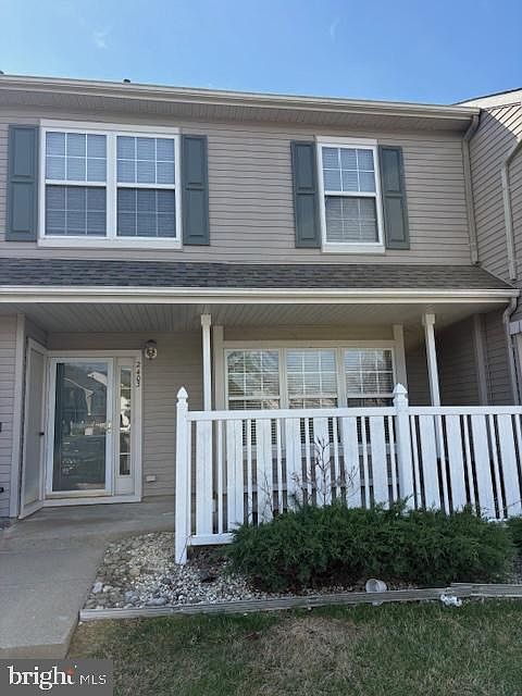 1st image of 2403 Beacon Hill Dr