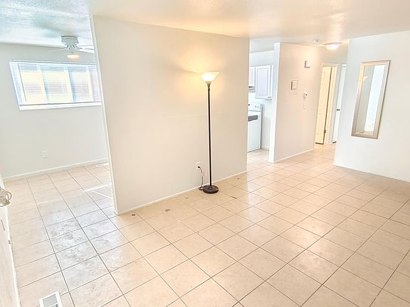 4th image of 2530 S Parkcrest Dr APT 1