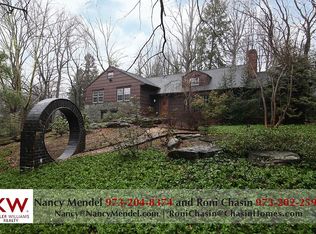 16 Ferndale Rd, Chatham, NJ 07928