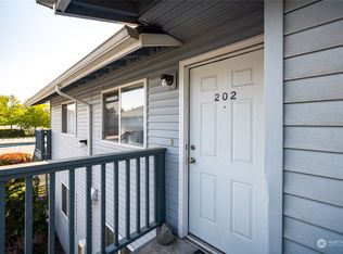 730 SE 8th Ave APT A202, Oak Harbor, WA 98277
