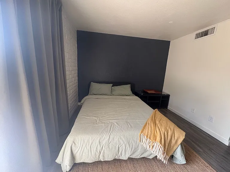 Scottsdale 5th Ave. Apartments — Photo 33