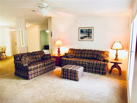 3rd image of 547 Lakeside Blvd