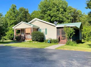 435 Vines Ridge Rd, Crawford, TN 38554
