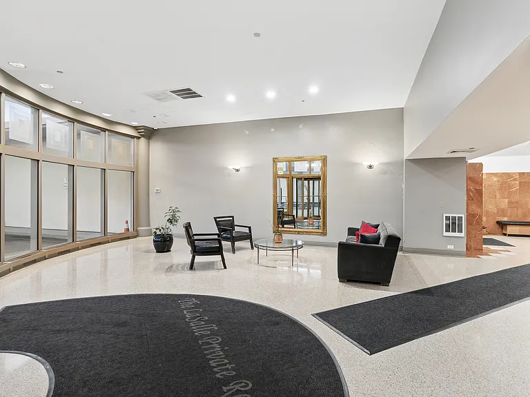 1212 N Lasalle St #2709 — Photo 3