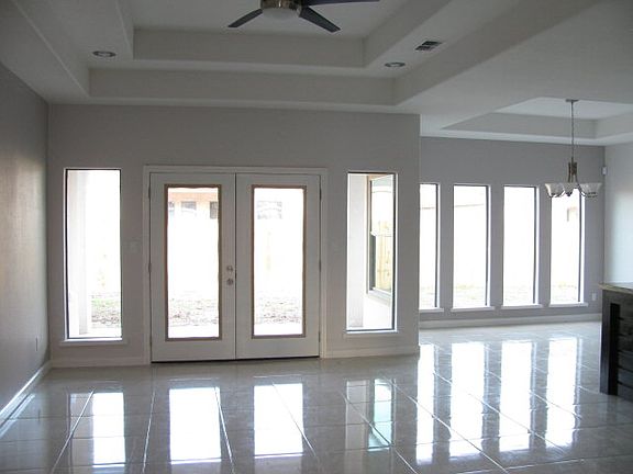 3rd image of 3272 Dusk Dr