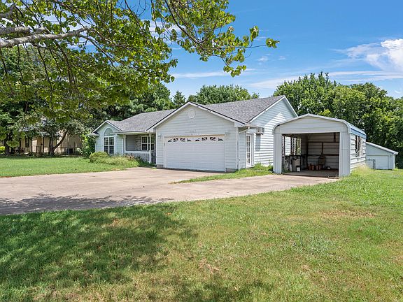 3rd image of 28666 S 621st Ct