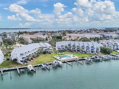 380 Pinellas Bayway S APT B, Saint Petersburg, FL, 33715