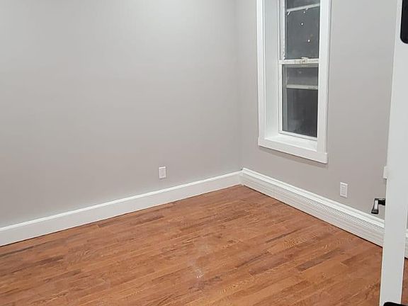 5th image of 940 W Side Ave #4K