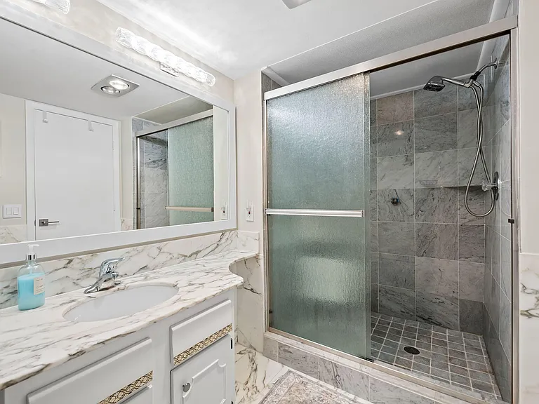4900 N Ocean Blvd #711 — Photo 12