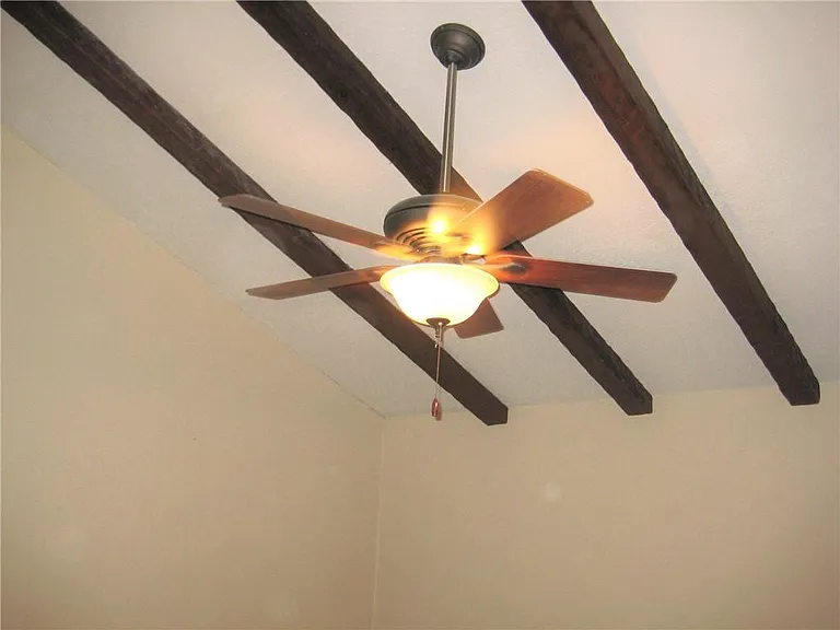 1527 Huron Ave #A — Photo 15