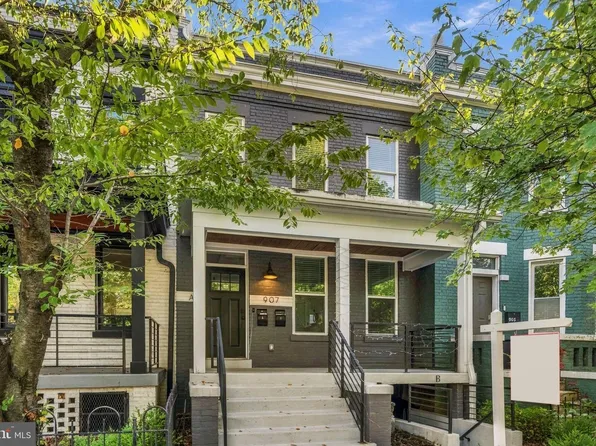907 L St NE, Washington, DC 20002