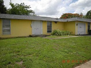 7902 NW 70th Ave, Tamarac, FL 33321