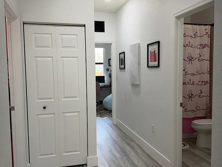 9060 NW 183rd St — Photo 30
