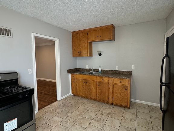 3rd image of 3315 29th Ave S #3315