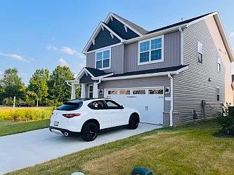2116 Campbell Loop — Photo 3