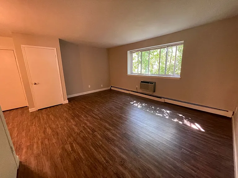 Ariel Place — Photo 38