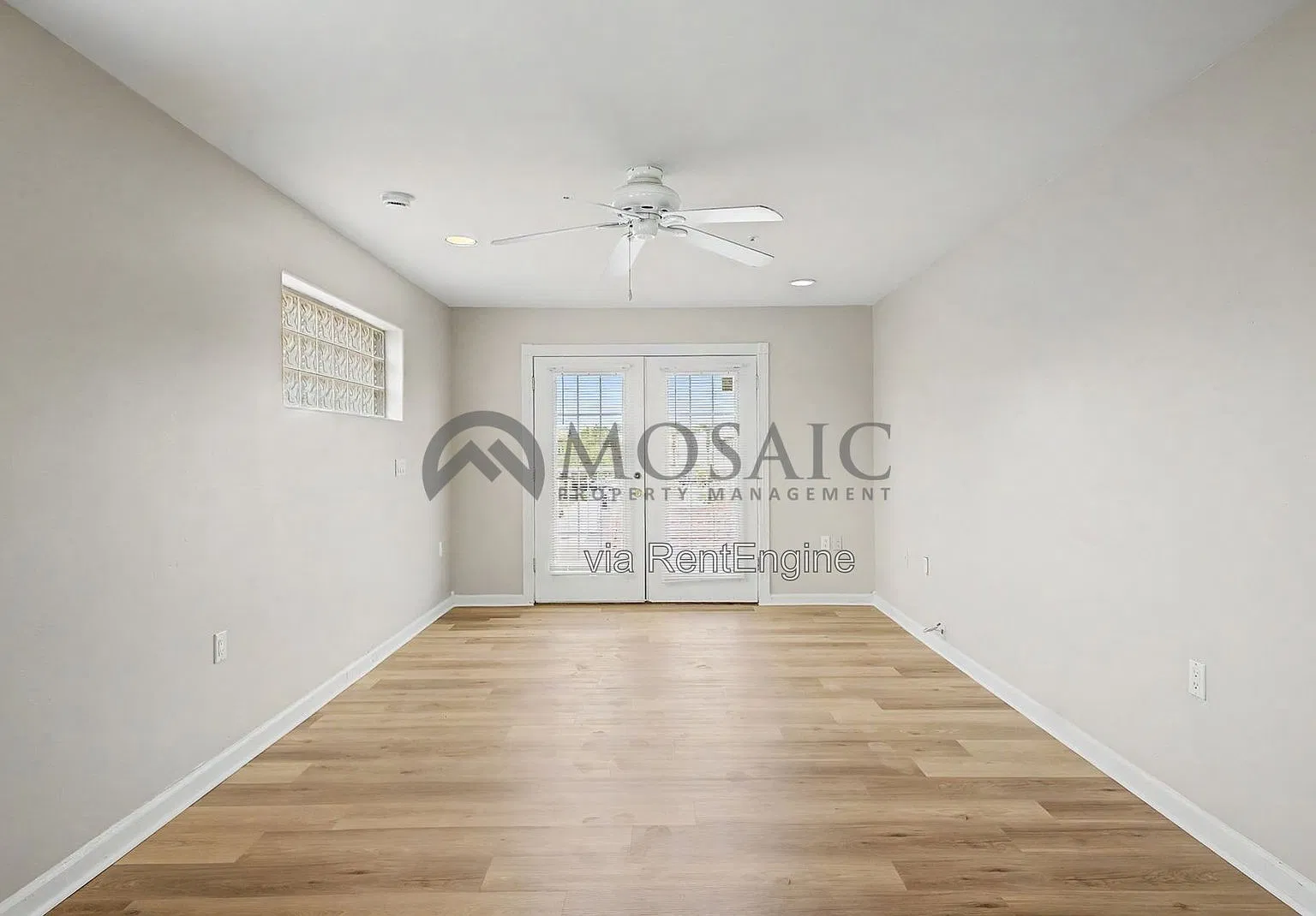 1 bed, 1.0 bath, 704 sqft, $995 — Photo 2