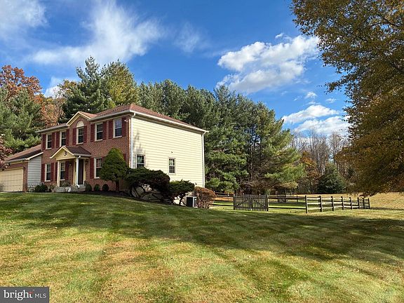 4th image of 21113 Kaul Ln