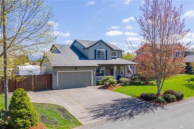 1st image of 12507 201st Avenue Ct E