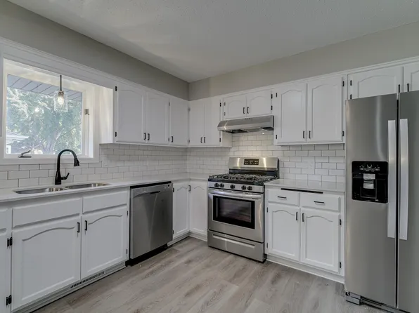 4207 Fillmore St NE, Columbia Heights, MN 55421