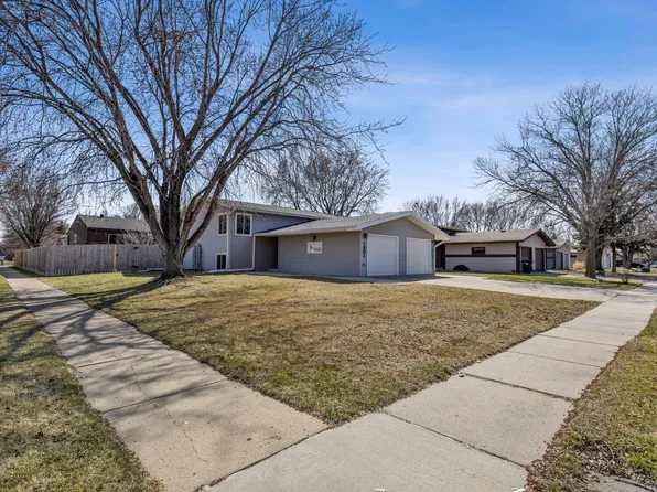 1802 28th Ave S, Fargo, ND 58103