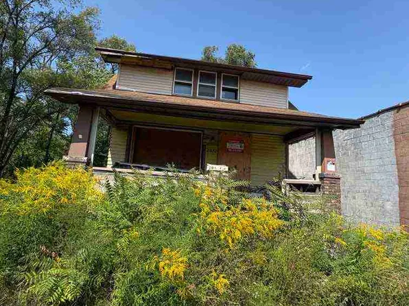 2032 Puritan St, Highland Park, MI 48203