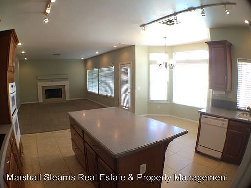 5th image of 7570 Cougar Creek Cir