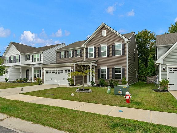 2nd image of 1135 Ryan Meadow Dr