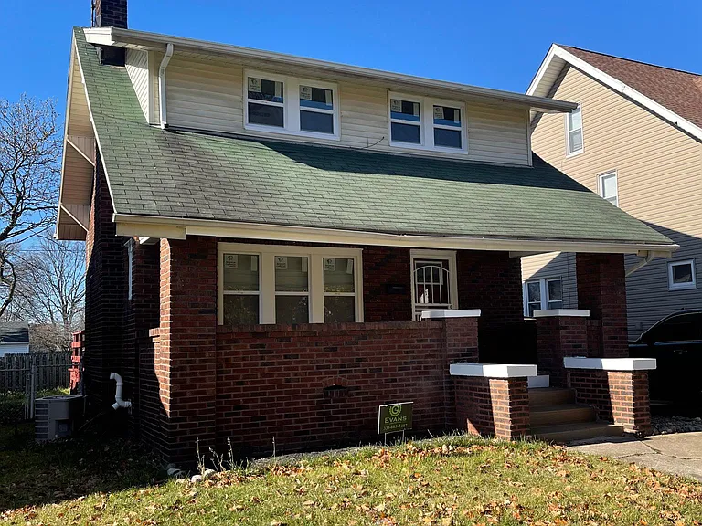 1488 Brown St — Photo 15