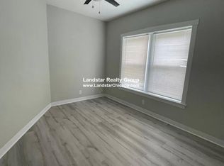 7635 N Rogers Ave #2W, Chicago, IL 60626