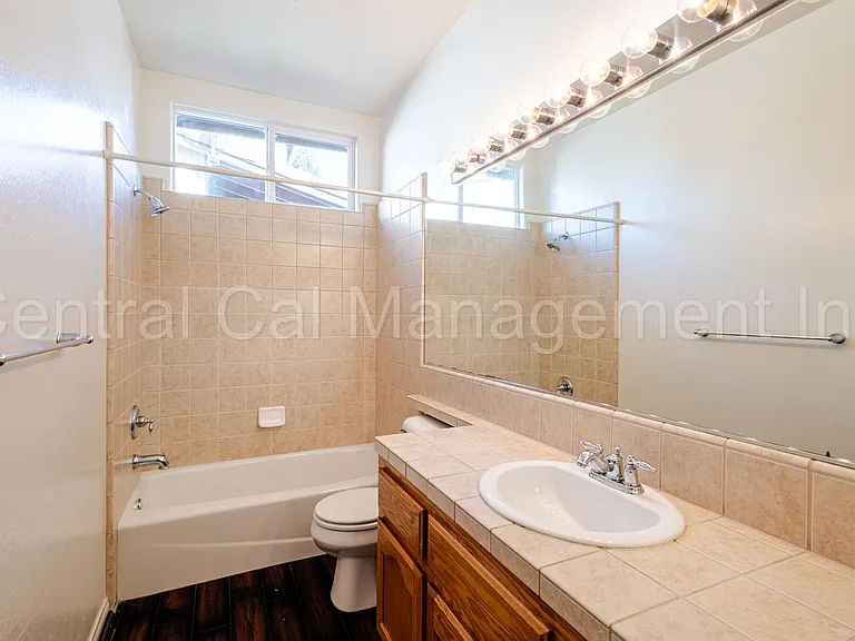 10713 Alexander Falls Ave — Photo 20