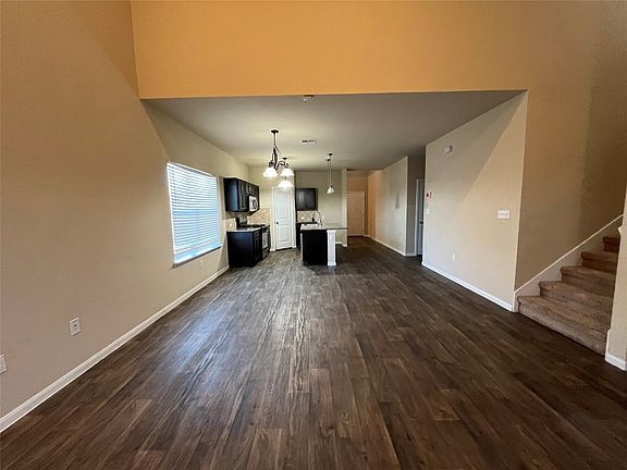 3rd image of 501 Cibolo Creek Dr #501