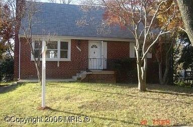 2nd image of 5808 Mentana St