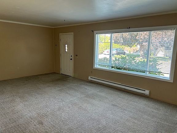 4th image of 75 Sibert St